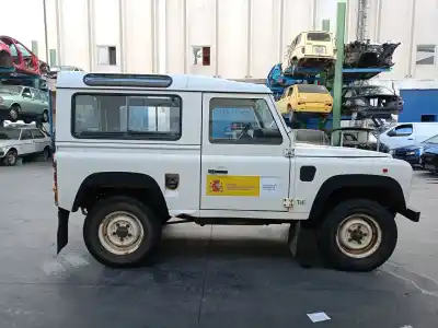 Veículo de Sucata land rover defender (ld) 2.5 tdi do ano 1998 alimentado 23l