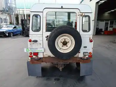Veículo de Sucata land rover defender (ld) 2.5 tdi do ano 1998 alimentado 23l