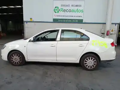 Véhicule à la ferraille seat                                               toledo (kg3)                                                                                                                                                                                                                                               1.6 tdi                                                                                                                                                                                                                                                    de l'année 2014 alimenté cayc