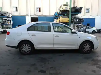 Véhicule à la ferraille seat                                               toledo (kg3)                                                                                                                                                                                                                                               1.6 tdi                                                                                                                                                                                                                                                    de l'année 2014 alimenté cayc