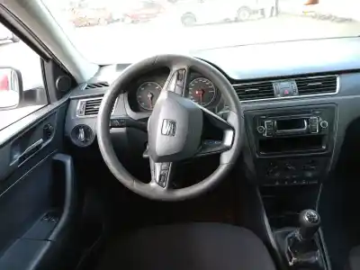 Véhicule à la ferraille seat                                               toledo (kg3)                                                                                                                                                                                                                                               1.6 tdi                                                                                                                                                                                                                                                    de l'année 2014 alimenté cayc