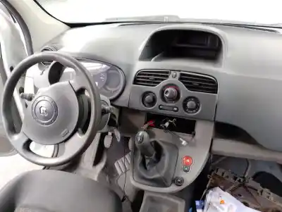 Здавання транспортного засобу renault kangoo express (fw0/1_) 1.5 dci 70 (fw0a, kw0v) року 2010 потужний k9k a8