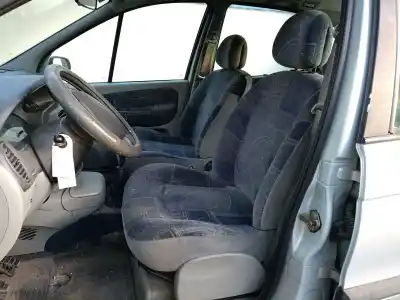 Scrapping Vehicle renault                                            scénic i monospace (ja0/1_, fa0_)                                                                                                                                                                                                                          1.9 dti (ja0n) of the year 2000 powered f9q a7