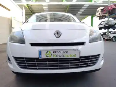 Scrapping Vehicle renault grand scénic iii (jz0/1_) 1.6 dci (jz00, jz12) of the year 2011 powered r9ma402