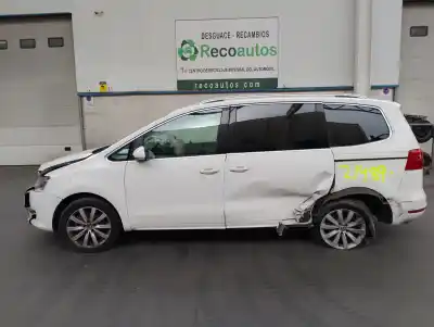 Veicolo di demolizione VOLKSWAGEN SHARAN (7N1, 7N2) 2.0 TDI dell'anno 2013 alimentato CFFB