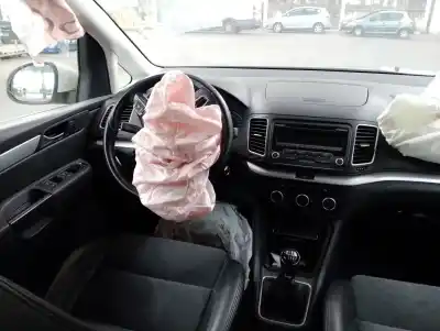 Sloopvoertuig volkswagen sharan (7n1, 7n2) 2.0 tdi van het jaar 2013 aangedreven cffb