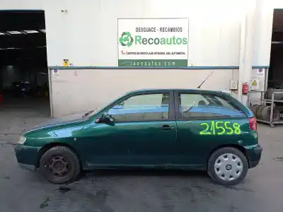 Véhicule à la ferraille SEAT IBIZA (6K1)  de l'année 1999 alimenté AGR