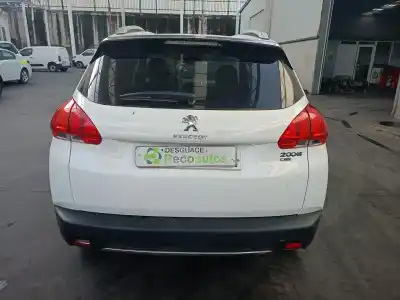 Sloopvoertuig peugeot                                            2008 i (cu_)                                                                                                                                                                                                                                               1.2 thp 110 / puretech 110                                                                                                                                                                                                                                 van het jaar 2015 aangedreven hn01