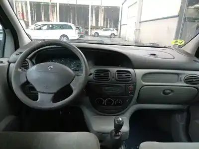 Verschrottungsfahrzeug renault                                            scénic i monospace (ja0/1_, fa0_)                                                                                                                                                                                                                          1.6 (ja00, ja16, ja15, ja19, ja1v, ja2b, ja2c, ja0b,... des jahres 2002 angetrieben k4ma700