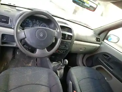 Veículo de Sucata renault clio ii (bb_, cb_) 1.5 dci (b/cb07) do ano 2002 alimentado k9ka704