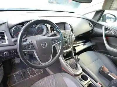 Scrapping Vehicle opel astra j (p10) 1.7 cdti (68) of the year 2010 powered a 17 dtf,a 17 dts