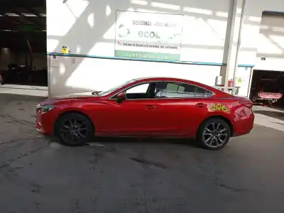 Véhicule à la ferraille MAZDA 6 SEDÁN (GJ, GL) 2.2 D (GJ2FP) de l'année 2015 alimenté SHY1