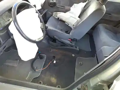 Scrapping Vehicle renault megane i classic (la0/1_) 1.6 16v (la00, la04, la0b, la11, la16, la19, la1j, la1k,... of the year 2000 powered k4ma700