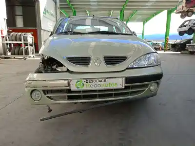 Scrapping Vehicle renault megane i classic (la0/1_) 1.6 16v (la00, la04, la0b, la11, la16, la19, la1j, la1k,... of the year 2000 powered k4ma700