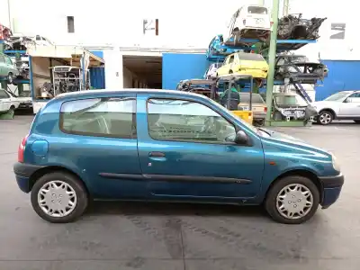 Sloopvoertuig renault                                            clio ii (bb_, cb_)                                                                                                                                                                                                                                         1.4 (b/cb0c, b/cb0s)                                                                                                                                                                                                                                       van het jaar 2000 aangedreven e7jc634