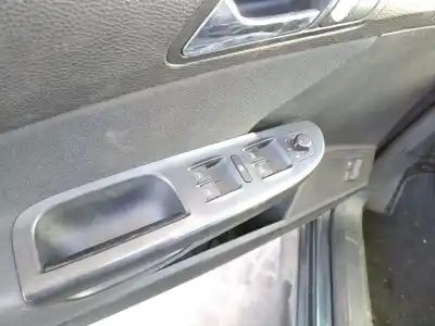 Здавання транспортного засобу volkswagen passat b6 variant (3c5) 2.0 tdi року 2006 потужний bkp