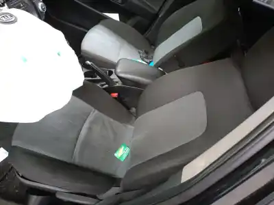 Здавання транспортного засобу kia cee'd fastback (ed) 1.6 crdi 115 року 2010 потужний d4fb-ily