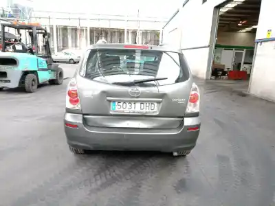 Hurda Aracı toyota corolla verso (zer_, zze12_, r1_) 2.0 d-4d (cur10_) yılın 2005 güçlü 1cdftv