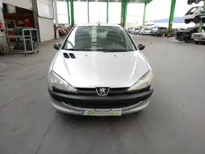 Veicolo di demolizione peugeot 206 fastback (2a/c) 1.4 i dell'anno 2000 alimentato kfx