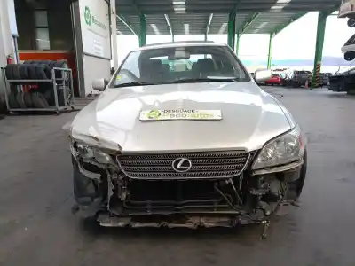 Veicolo di demolizione lexus is i (_e1_) 200 (gxe10) dell'anno 2003 alimentato 1gfe