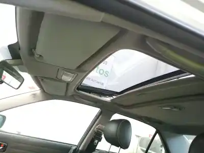 Veicolo di demolizione lexus is i (_e1_) 200 (gxe10) dell'anno 2003 alimentato 1gfe