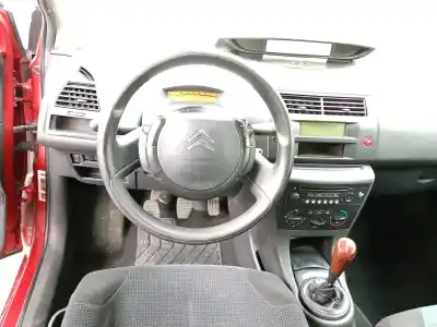 Veículo de Sucata citroen c4 coupé (la_) 1.4 16v do ano 2005 alimentado kfu