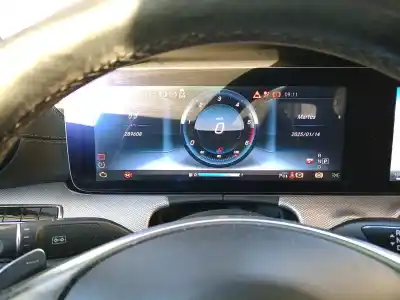 Veículo de Sucata mercedes-benz clase e (w213) e 350 d (213.033) do ano 2016 alimentado 642855