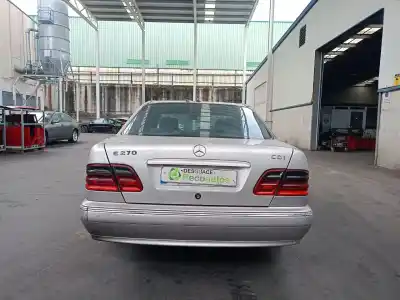 Veículo de Sucata mercedes-benz clase e (w210) e 270 cdi (210.016) do ano 2003 alimentado 612961