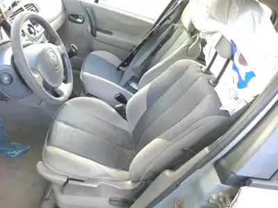 Здавання транспортного засобу renault scénic ii (jm0/1_) 1.5 dci (jm02, jm13) року 2004 потужний k9kf728