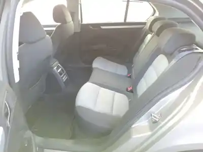 Scrapping Vehicle skoda superb ii (3t4) 2.0 tdi 16v 4x4 of the year 2011 powered cffb