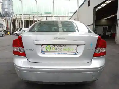 Veículo de Sucata volvo s40 ii (544) 2.0 d do ano 2004 alimentado d4204t