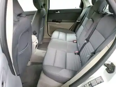 Veículo de Sucata volvo s40 ii (544) 2.0 d do ano 2004 alimentado d4204t