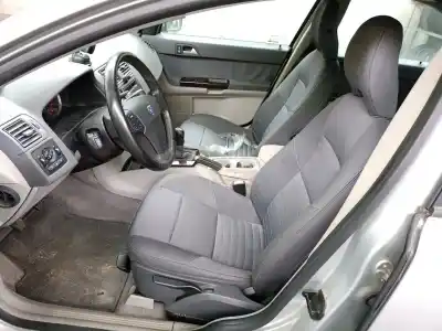 Veículo de Sucata volvo s40 ii (544) 2.0 d do ano 2004 alimentado d4204t