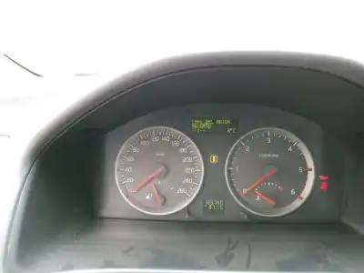 Veículo de Sucata volvo s40 ii (544) 2.0 d do ano 2004 alimentado d4204t