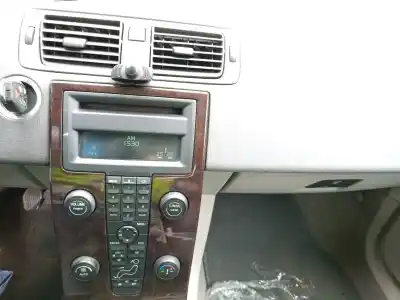 Veículo de Sucata volvo s40 ii (544) 2.0 d do ano 2004 alimentado d4204t