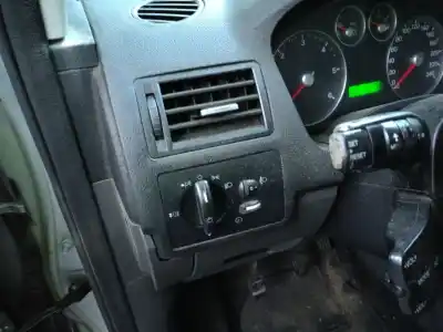 Здавання транспортного засобу ford                                               focus c-max (dm2)                                                                                                                                                                                                                                          1.6 tdci року 2005 потужний g8da
