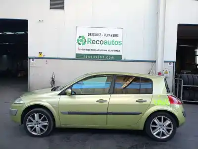 Здавання транспортного засобу renault megane ii (bm0/1_, cm0/1_) 1.9 dci (bm0g, cm0g) року 2005 потужний f9q 800