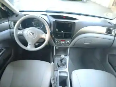 Veículo de Sucata subaru forester (sh_) 2.0 d awd (shh) do ano 2010 alimentado ee20