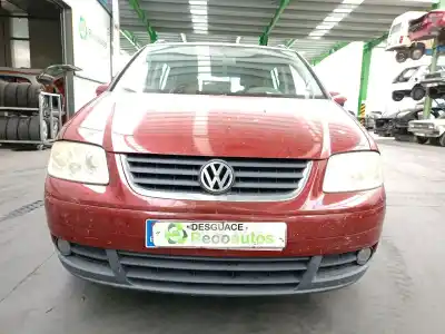 Vehicul casat volkswagen touran (1t1, 1t2) 2.0 tdi 16v al anului 2004 alimentat bkd
