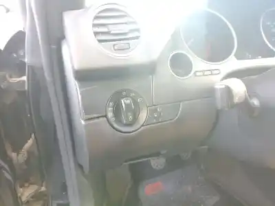 Здавання транспортного засобу audi                                               a4 b6 descapotable (8h7)                                                                                                                                                                                                                                   1.8 t                                                                                                                                                                                                                                                      року 2004 потужний bfb