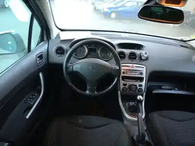 Veicolo di demolizione peugeot 308 sw i (4e_, 4h_) 1.6 hdi dell'anno 2013 alimentato 9h05