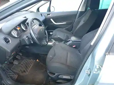 Veicolo di demolizione peugeot 308 sw i (4e_, 4h_) 1.6 hdi dell'anno 2013 alimentato 9h05