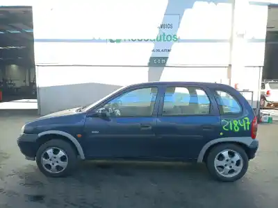 Scrapping Vehicle opel corsa b (s93) 1.2 i 16v (f08, f68, m68) of the year 2000 powered x12xe