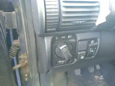 Scrapping Vehicle opel corsa b (s93) 1.2 i 16v (f08, f68, m68) of the year 2000 powered x12xe