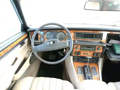 Veículo de Sucata jaguar xj 6 4.2 do ano 1986 alimentado xk 4.2 ( -79)