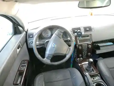 Vehicul casat volvo v50 (545) 2.0 d al anului 2006 alimentat d4204t