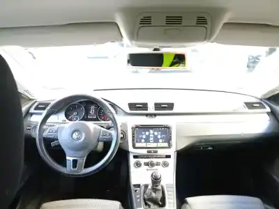 Veicolo di demolizione volkswagen cc  dell'anno 2013 alimentato 