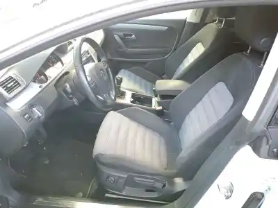 Veicolo di demolizione volkswagen cc  dell'anno 2013 alimentato 