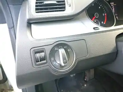 Veicolo di demolizione volkswagen cc  dell'anno 2013 alimentato 