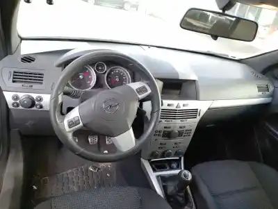Здавання транспортного засобу opel astra h gtc (a04) 1.7 cdti (l08) року 2007 потужний z17dth